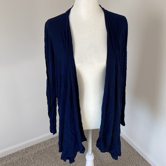 Chic Plaid & Navy Open-Front Cardigan 💕 - Picture 3 of 7